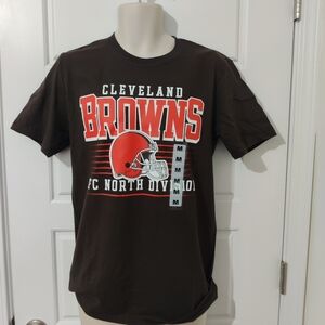 NFL Apparel Cleveland Browns AFC North Division Tee Size M NWT